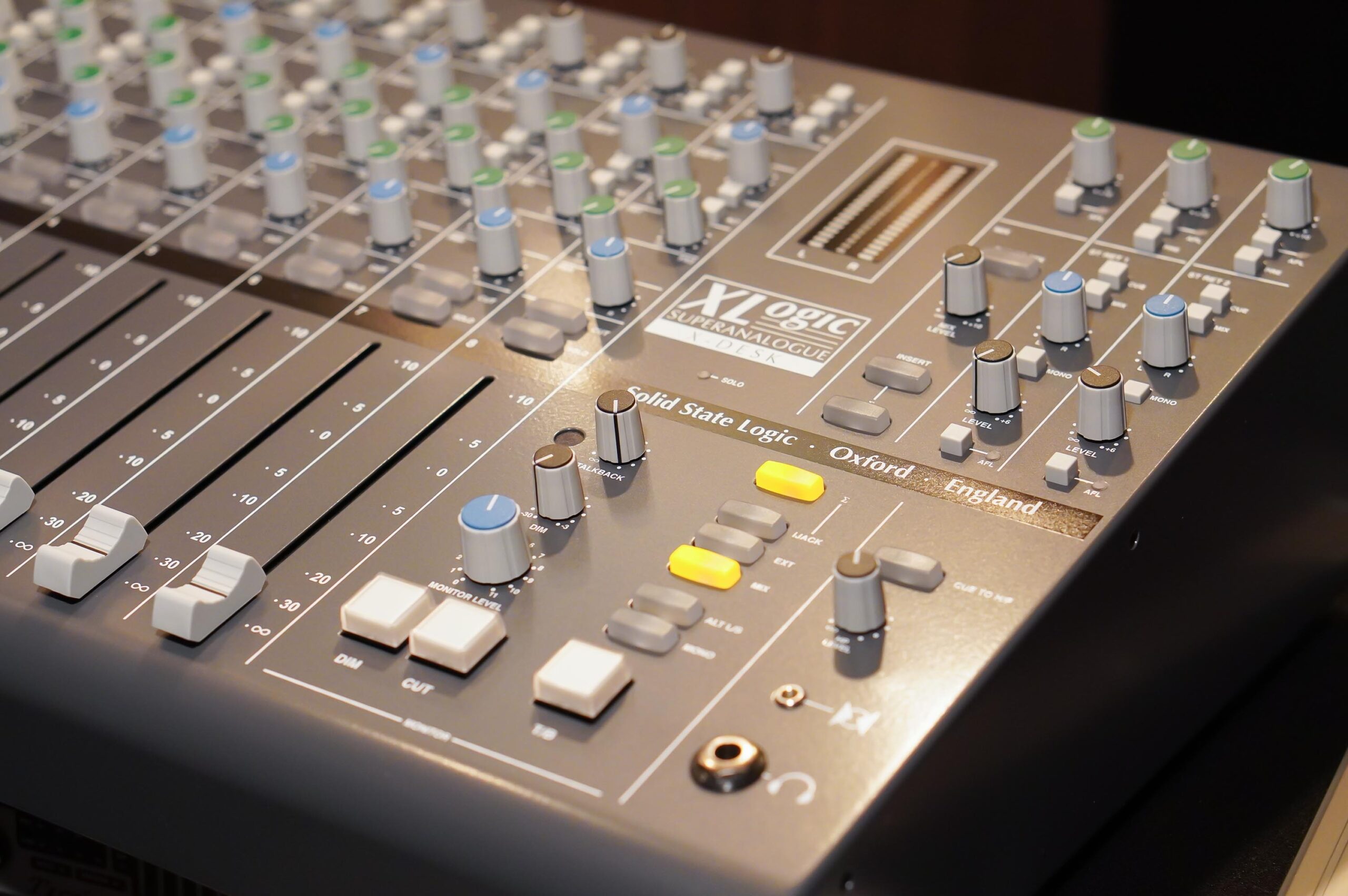 DTM環境にアナログミキサーを導入！SSL X DESKとこれからの構想 | DTM