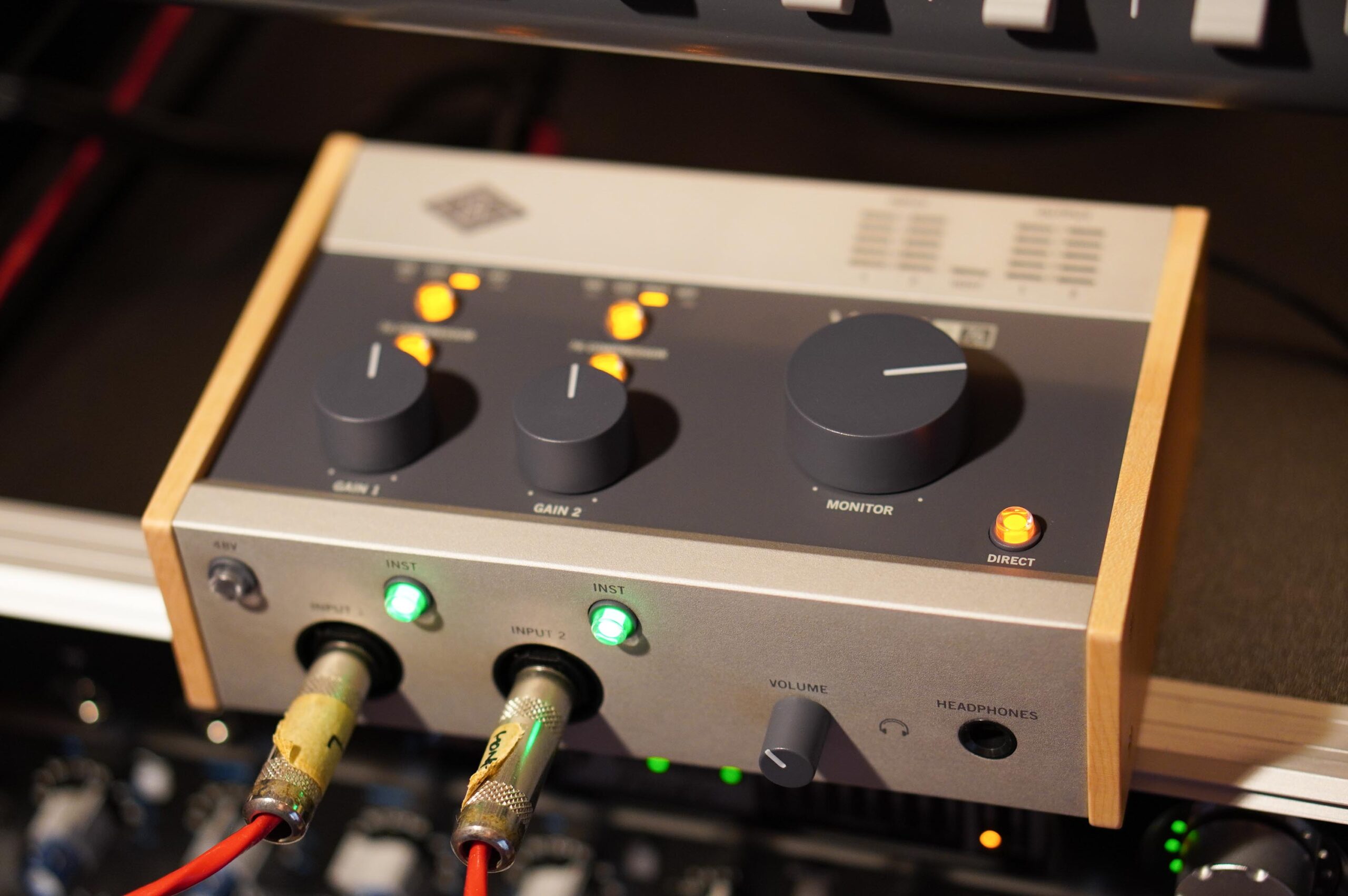 Universal Audio VOLT 276をスタンドアローンで使いリアンプしてみた