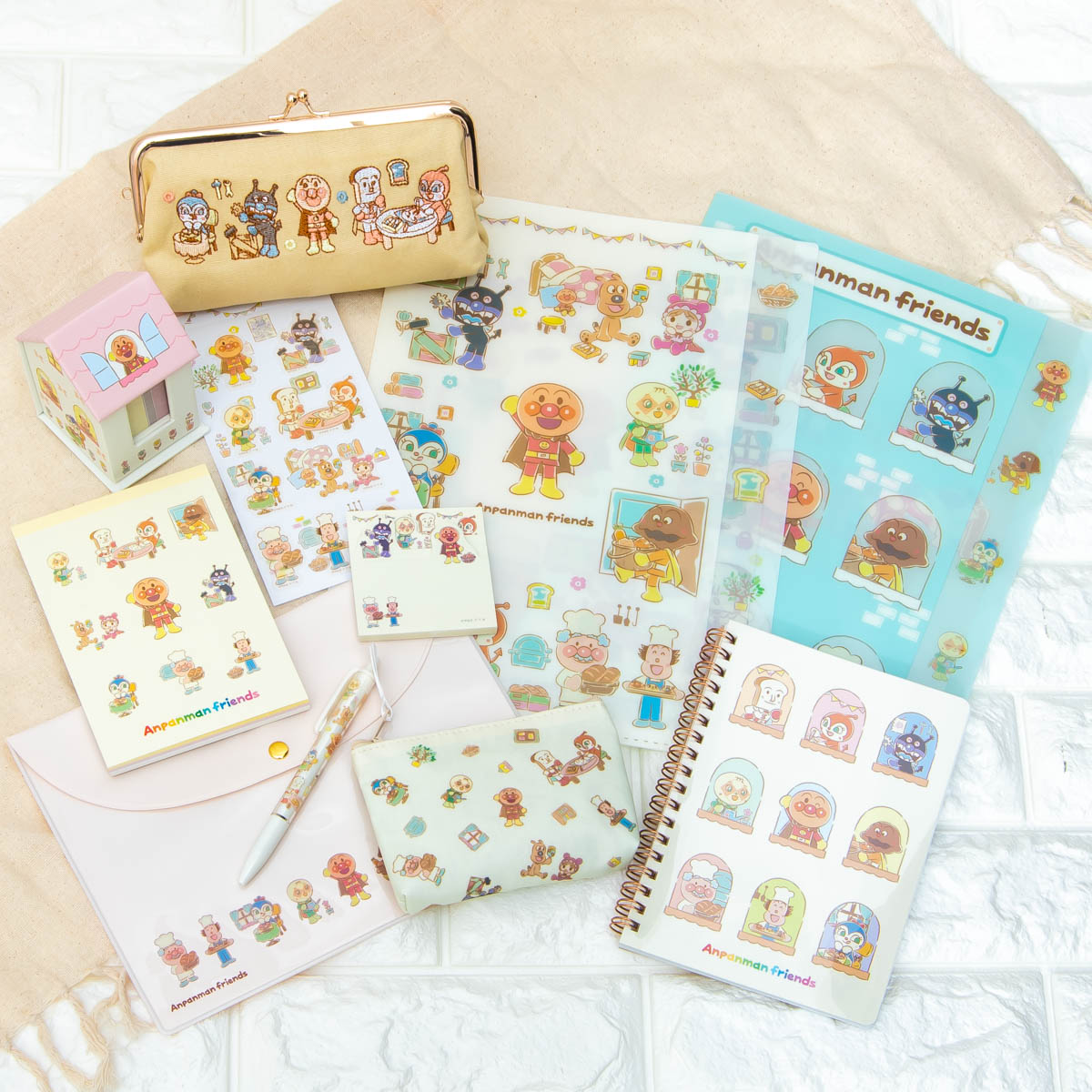 アンパンマンこどもミュージアムのショップで買える！アンパンマン