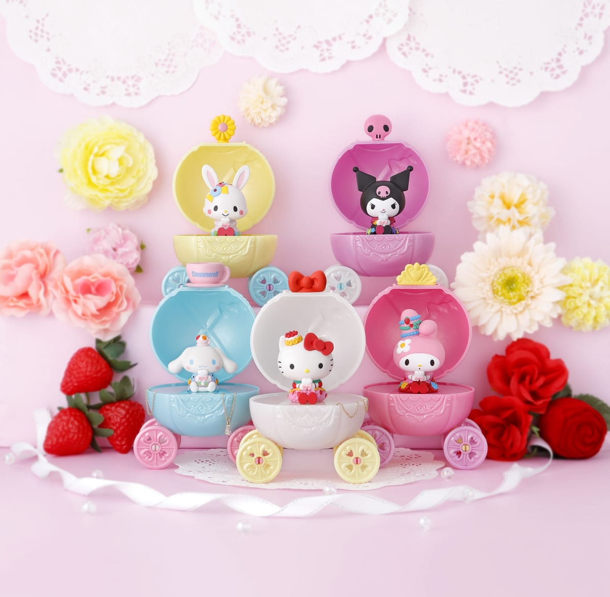 2つの限定グッズが登場！サンリオピューロランド「スマートガシャポン」