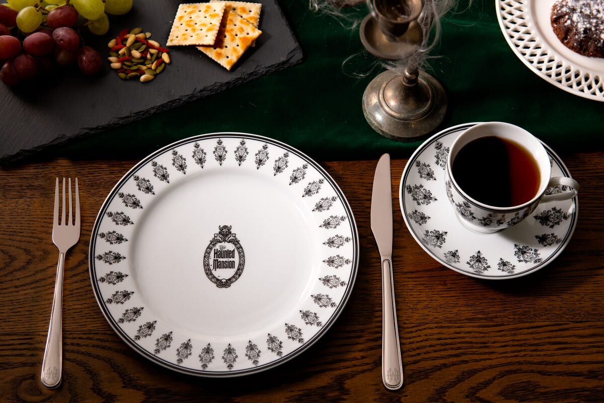 ナノブロックやカトラリー、プレートなどが登場！東京ディズニーランド