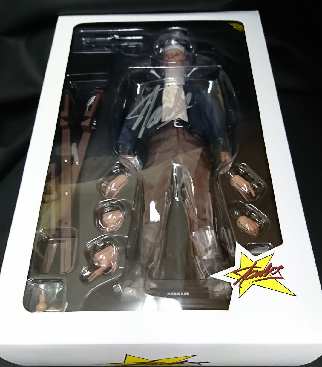 アメコミ界の神の直筆サイン入り！ホットトイズ「【ムービー・マスター