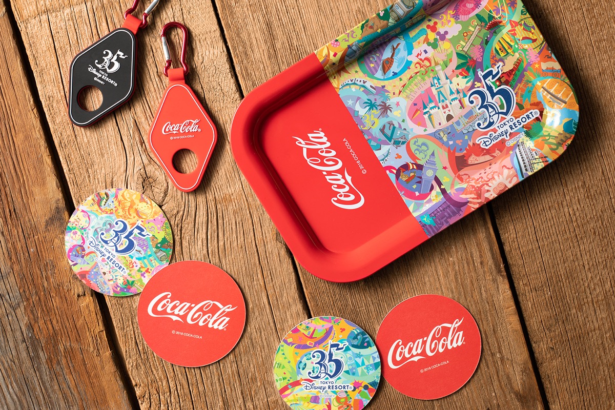 35周年ロゴやパークのシーンがデザインされたグッズも！東京ディズニー
