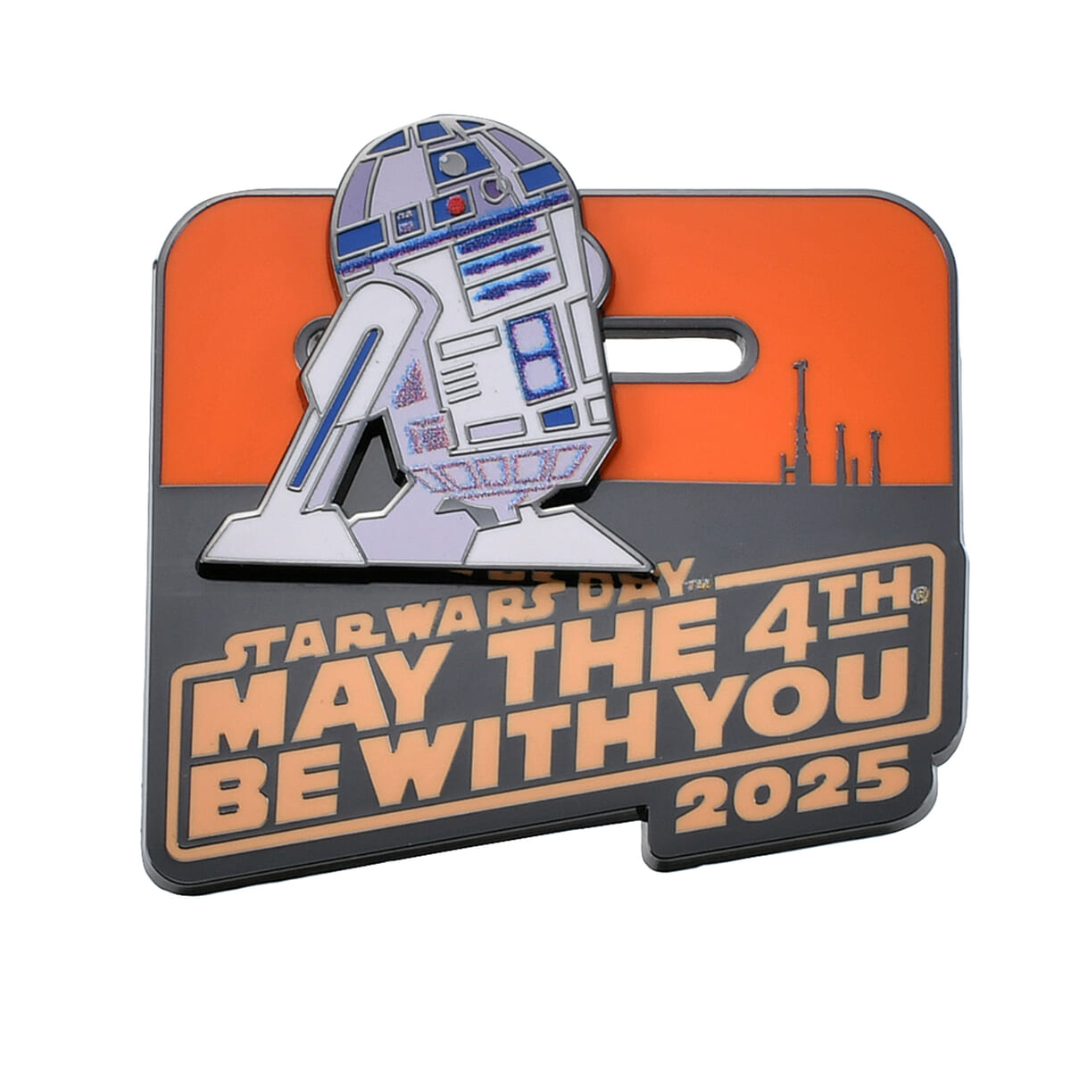 ダース・ベイダーのライトセーバーや存在感抜群なアパレル！ディズニー