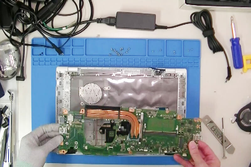 Dynabook G83/HS・HV・HU等用 マザーボード i7 1165G7 Dynabook G83/HS