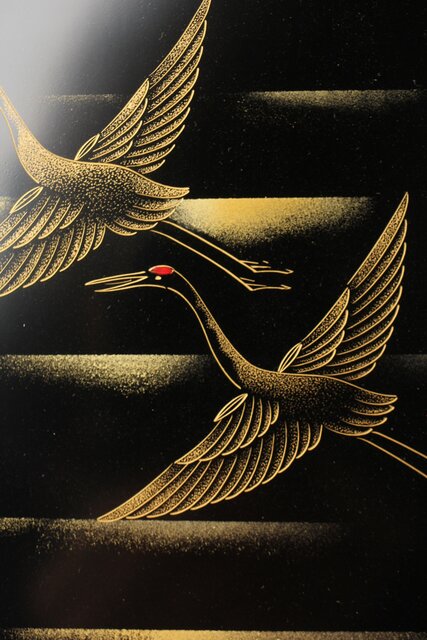 輪島塗 前志芸男 沈金双鶴之図 盆 Q329｜骨董店 のびる 古美術 骨董