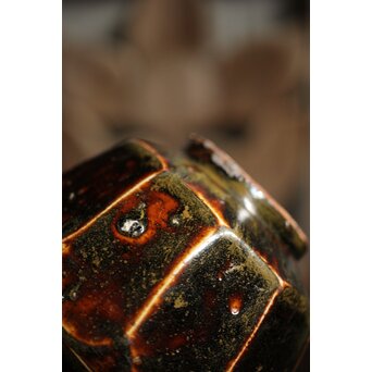 朝鮮李朝 飴釉蓋付面取壺 P523｜骨董店 のびる 古美術 骨董 和風建具