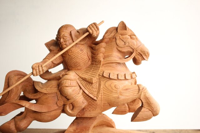 横山一夢 木彫武者 共箱 X451｜骨董店 のびる 古美術 骨董 和風建具 蔵