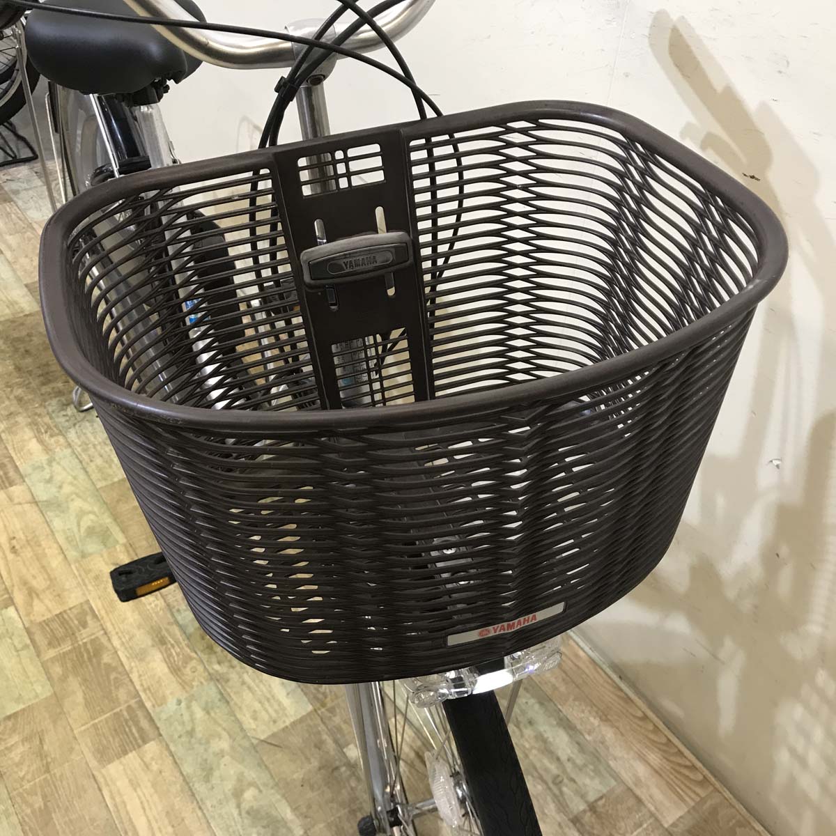 中古電動自転車 ヤマハ パスナチュラ シルバー 極上バッテリー！ 横浜