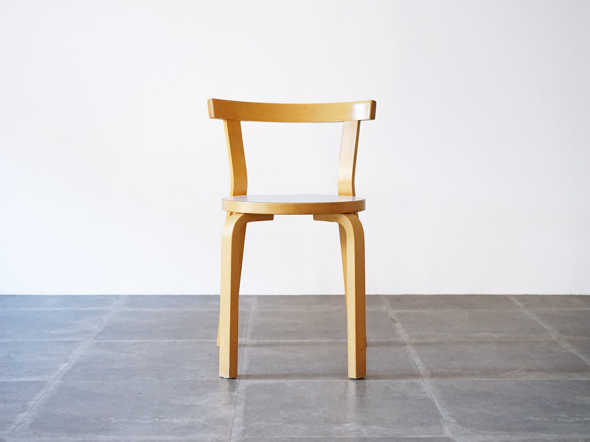 Alvar Aalto（アルヴァ・アアルト)チェア69 ホワイト Artek
