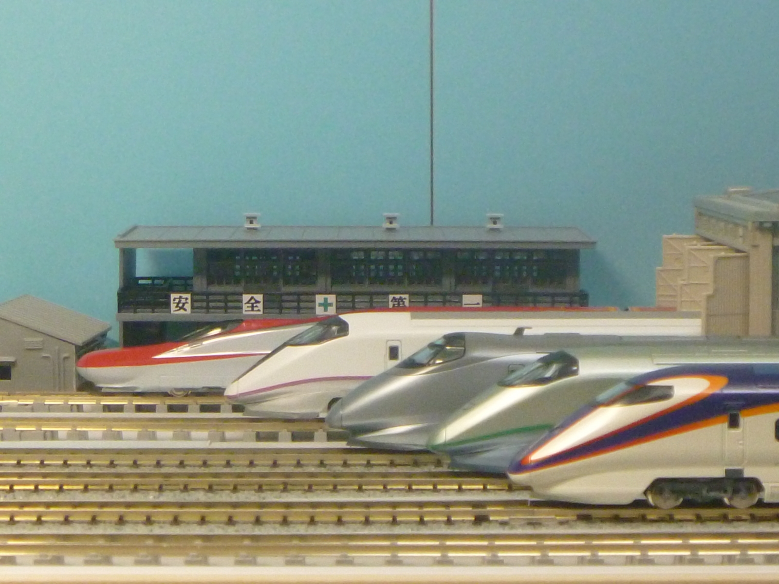 KATO 10－1255 E3系2000番台 山形新幹線つばさ新塗色