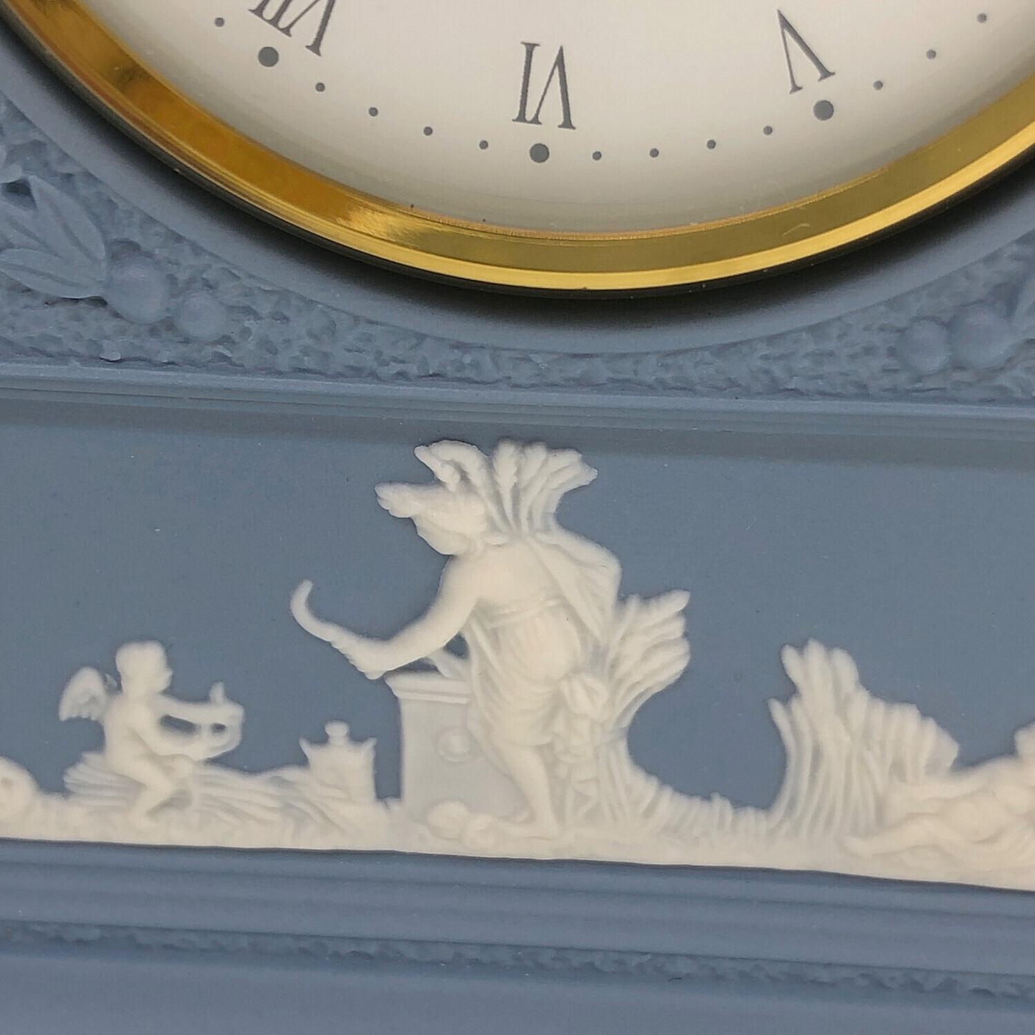 Wedgwood (ウェッジウッド) 置時計 ジャスパー ペールブルー マントル
