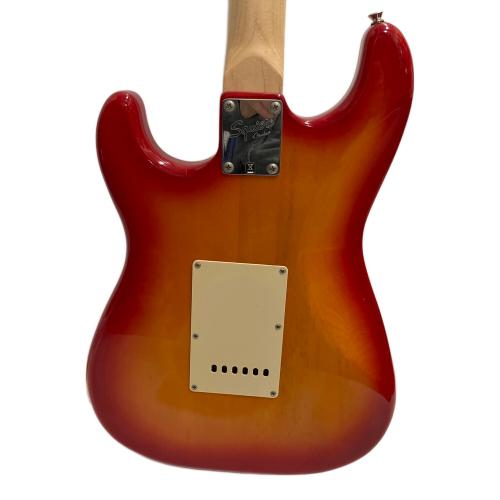 Squier by FENDER (スクワイア) Affinity Serirs ストラトキャスター