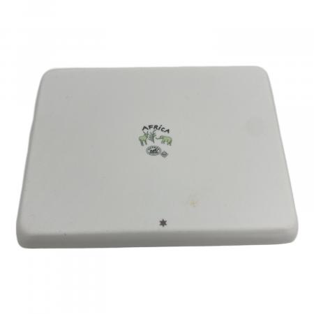 HERMES (エルメス) スクエアプレート グリーン アフリカ｜トレファクONLINE