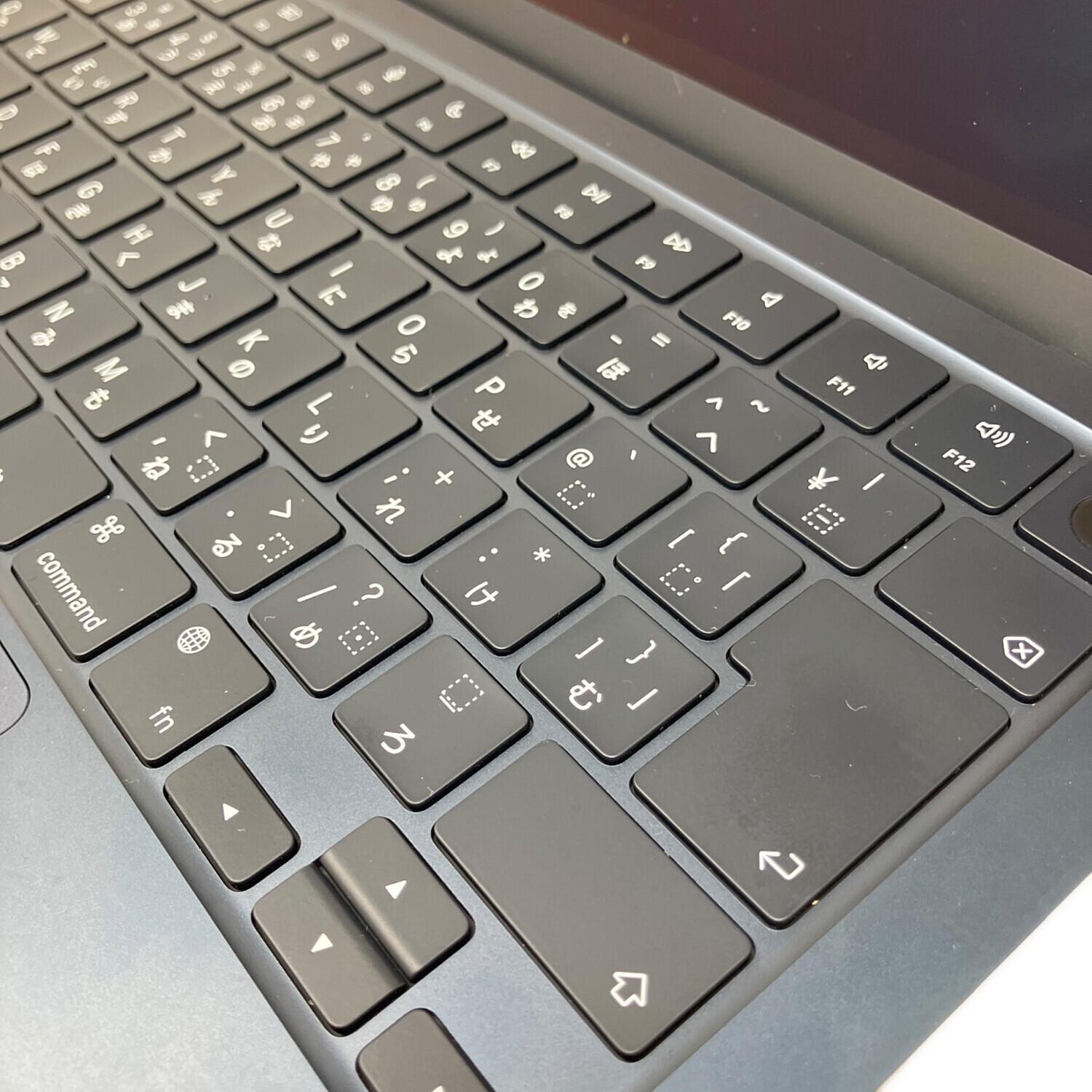 Apple (アップル) MacBook Air(M2, 2022) A2681 13.6インチ Mac OS