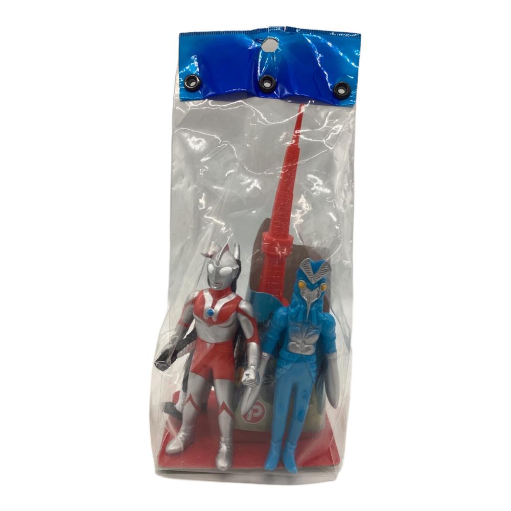 円谷プロ (ツブラヤプロ) フィギュア 2003年製 タワーセット