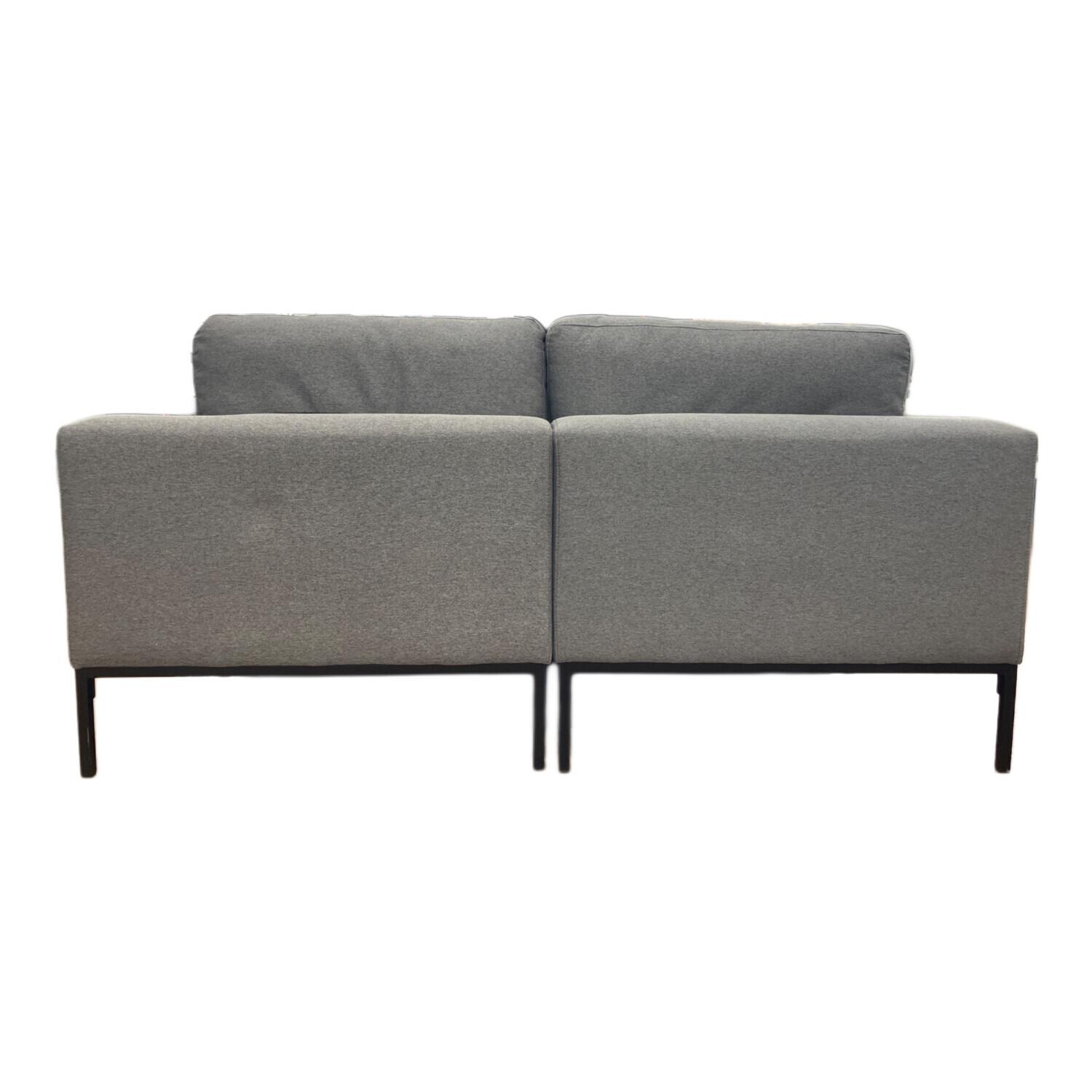 LOWYA (ロウヤ) 2人掛けソファー グレー オットマン付 ファブリック