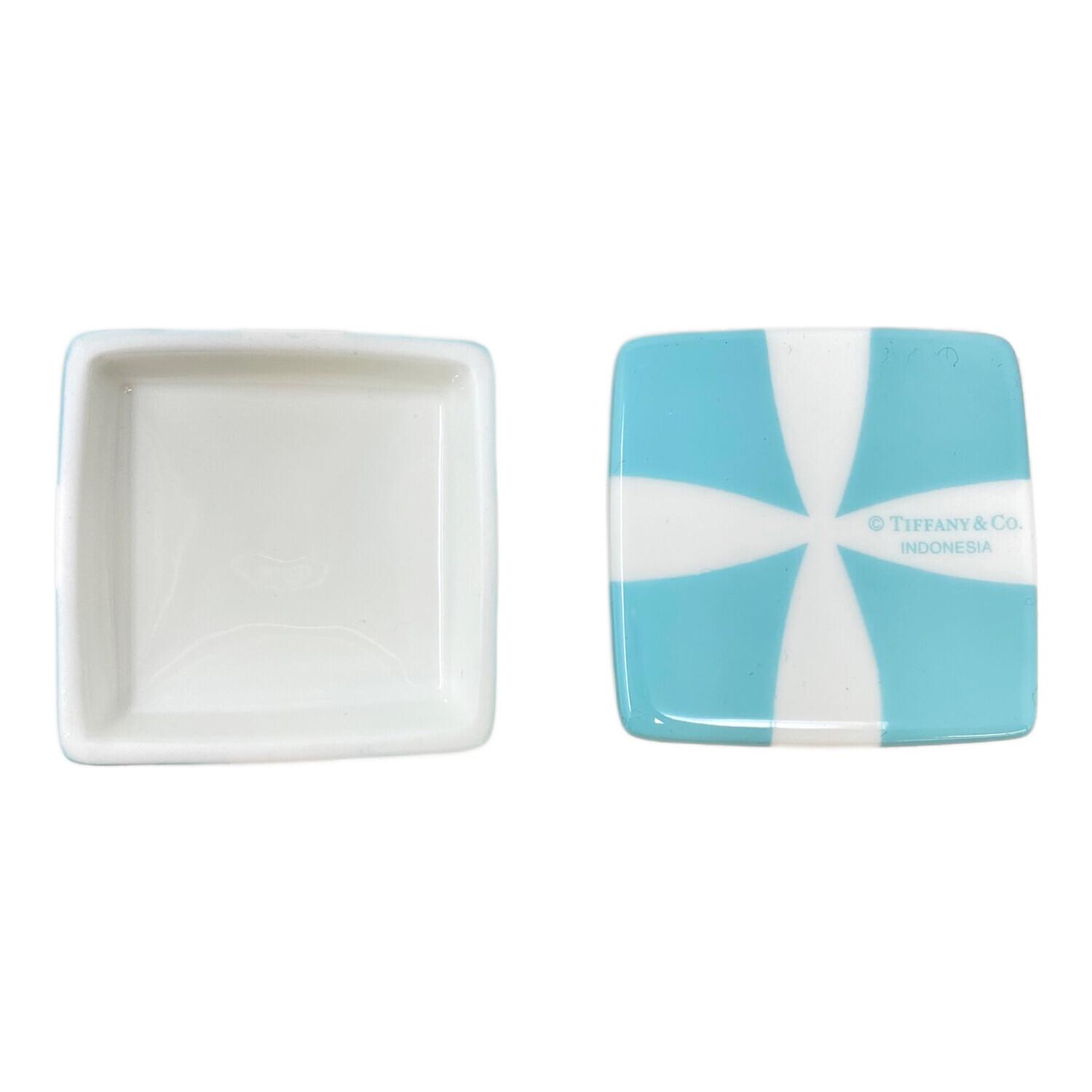 TIFFANY & Co. (ティファニー アンド コー) ミニブルーボウボックス