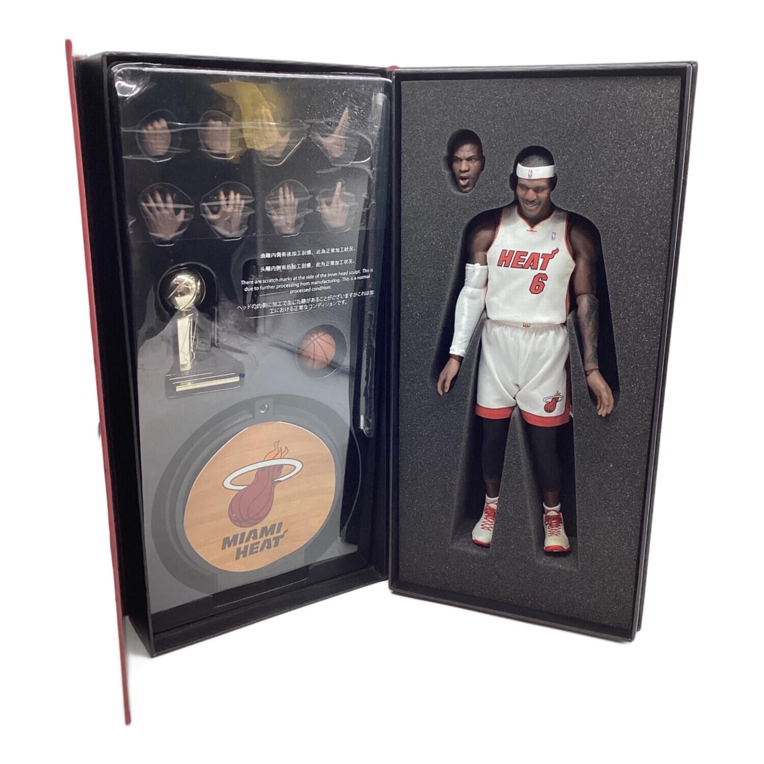 NBA レブロン・ジェームズ フィギュア マイアミ・ヒート 【公式通販】