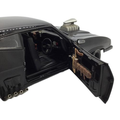 AUTOart (オートアート) モデルカー 1/18 マッド マックス2