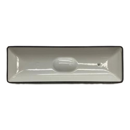 LE CREUSET (ルクルーゼ) テリーヌ型容器 32cm ホワイト｜トレファクONLINE