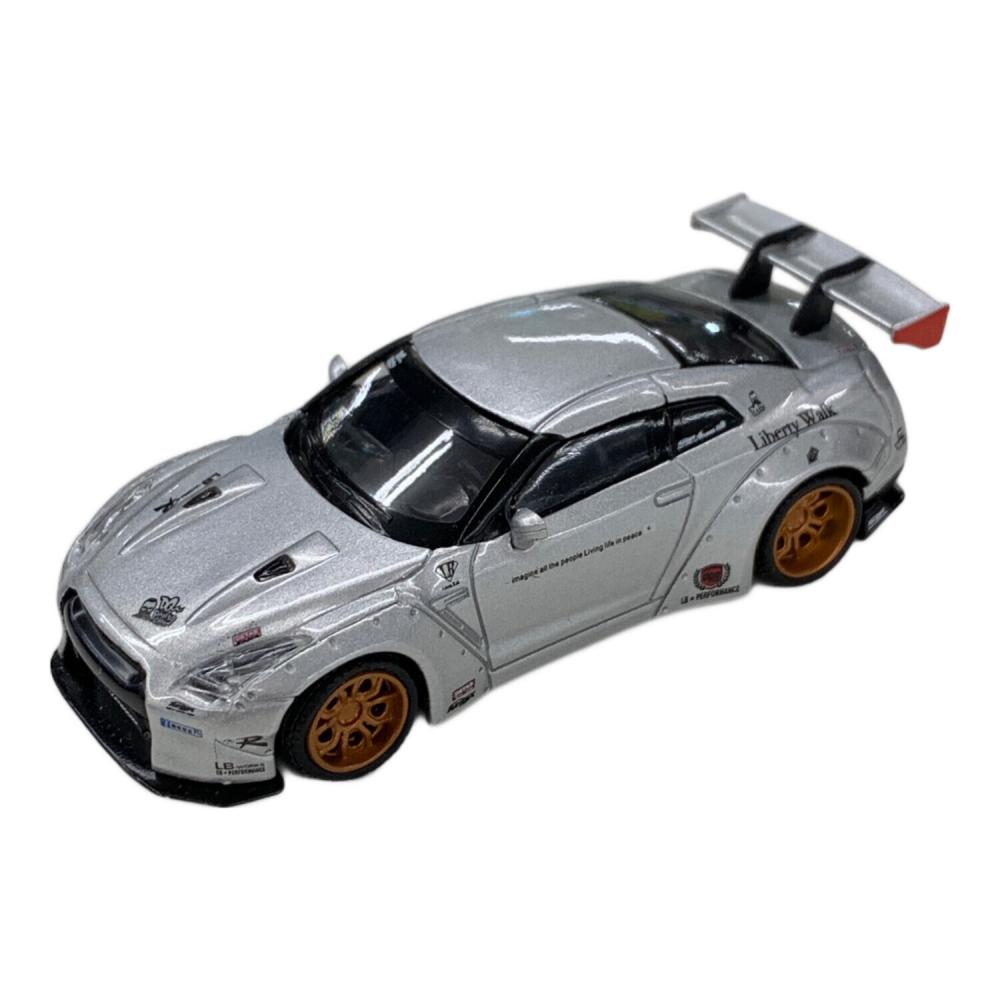 MINI GT (ミニジーティー) ミニカー LB☆WORKS Nissan GT-R R35 タイプ