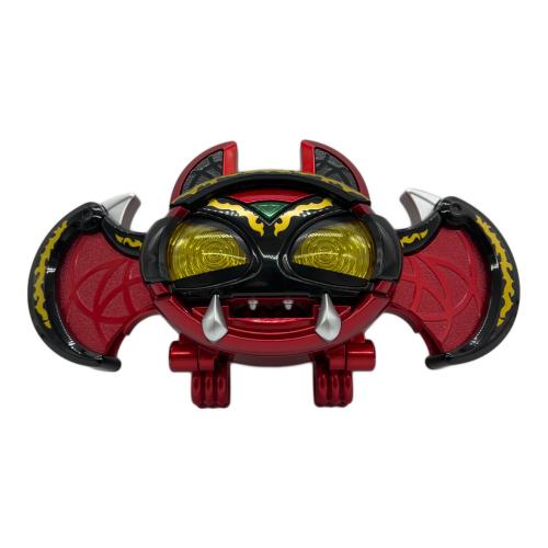 仮面ライダーキバ (カメンライダーキバ) CSMダークキバットベルト 仮面