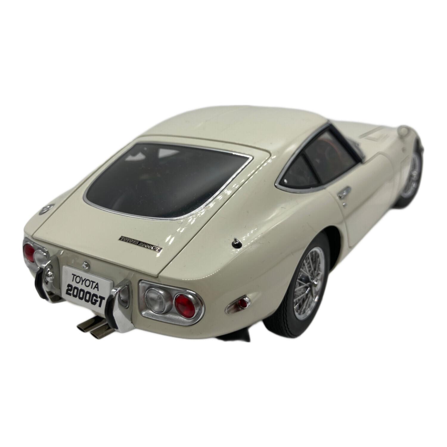 AUTOart (オートアート) モデルカー TOYOTA 2000GT WIRE SPOKE WHEELS