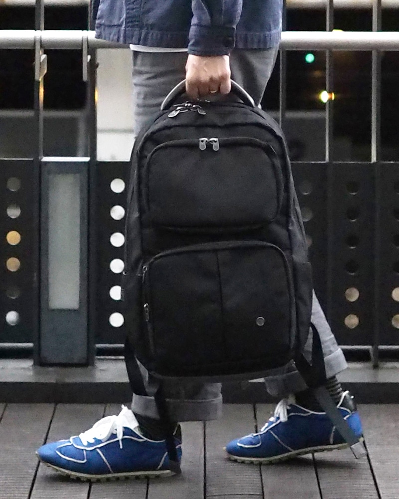 ピーケージー PKG リュックサック オーロラ2 aurora2 1.ブラック