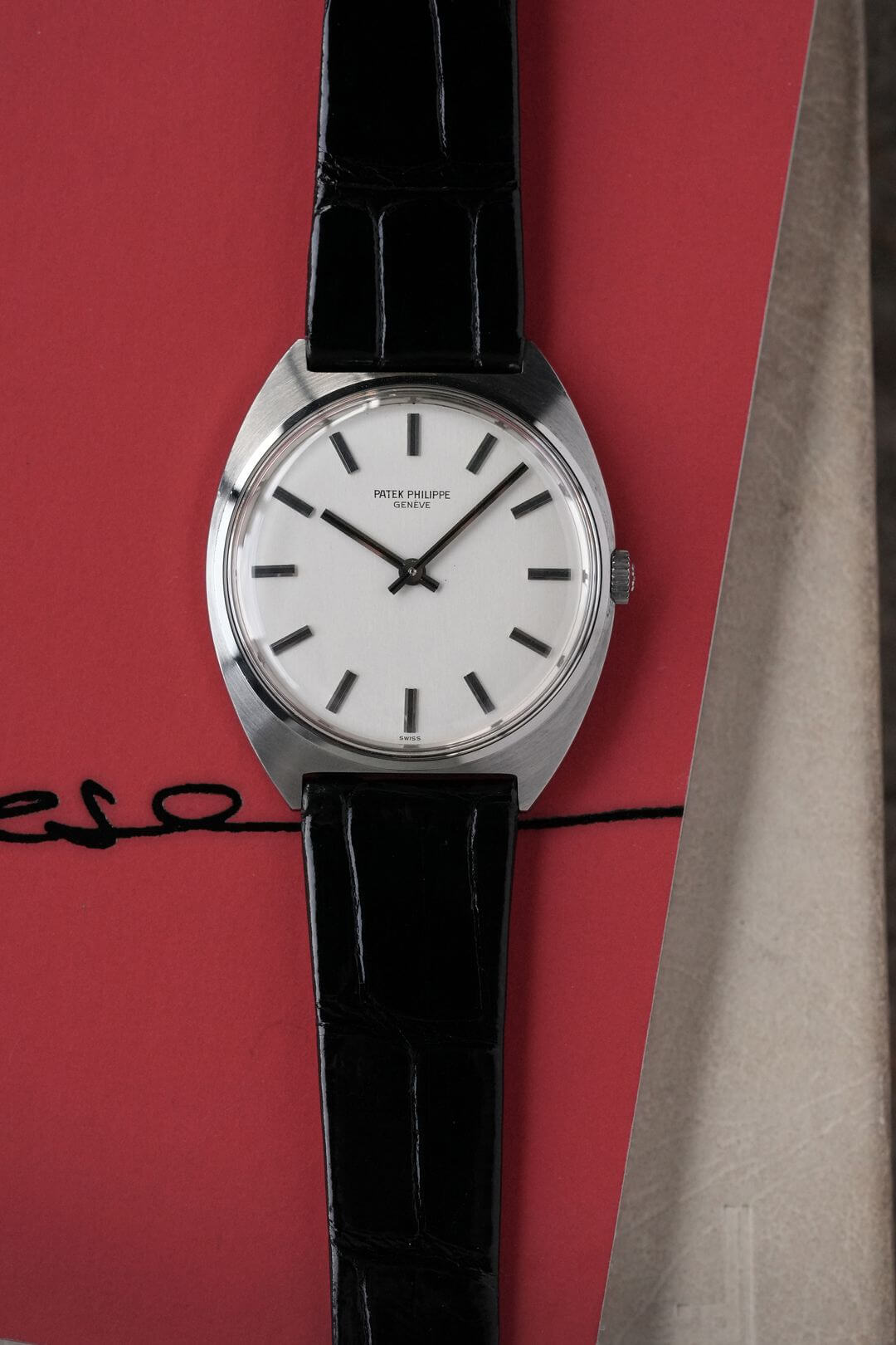 パテックフィリップ/カラトラバ/Cライン/トノーケース/シルバー