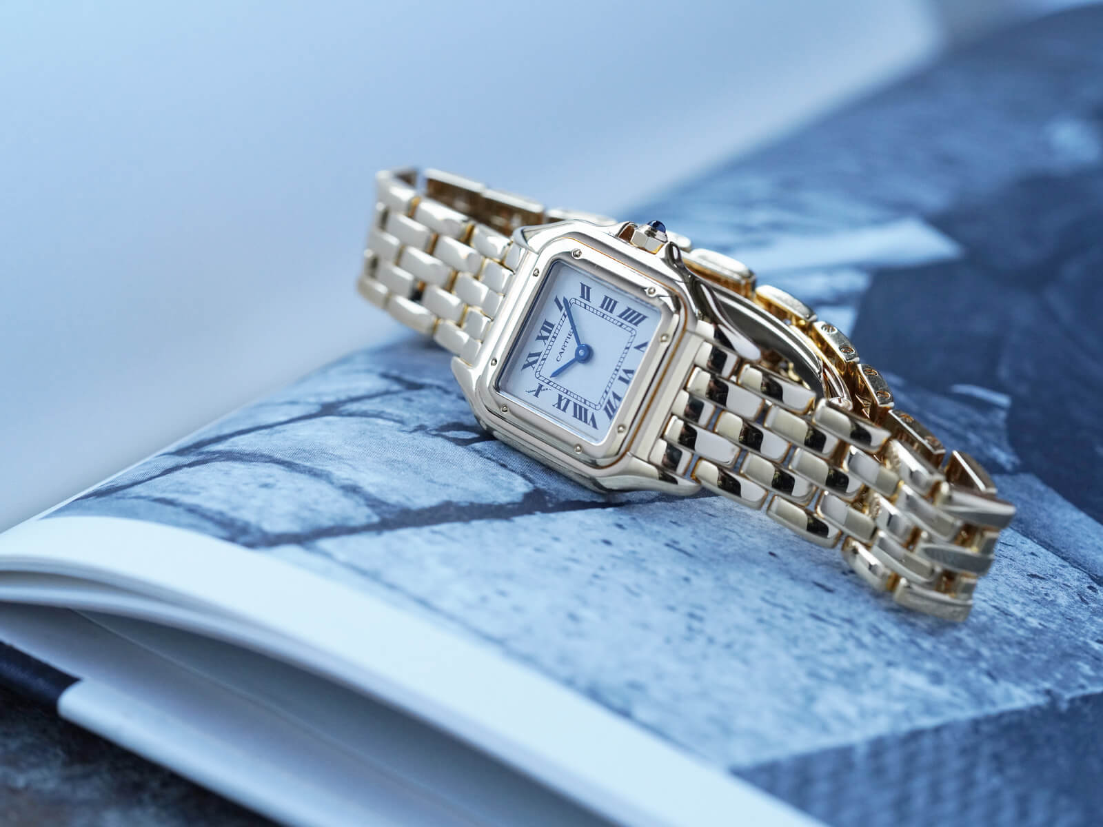 カルティエ/パンテール ドゥ カルティエSM/アイボリーローマンダイヤル