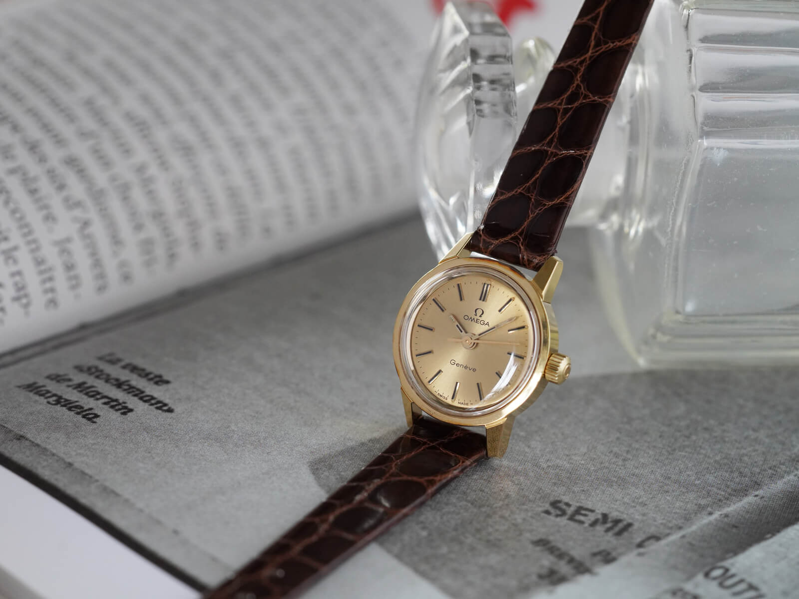 オメガ/ジュネーブ/ラウンドケース/ゴールドダイヤル/Omega/Geneve