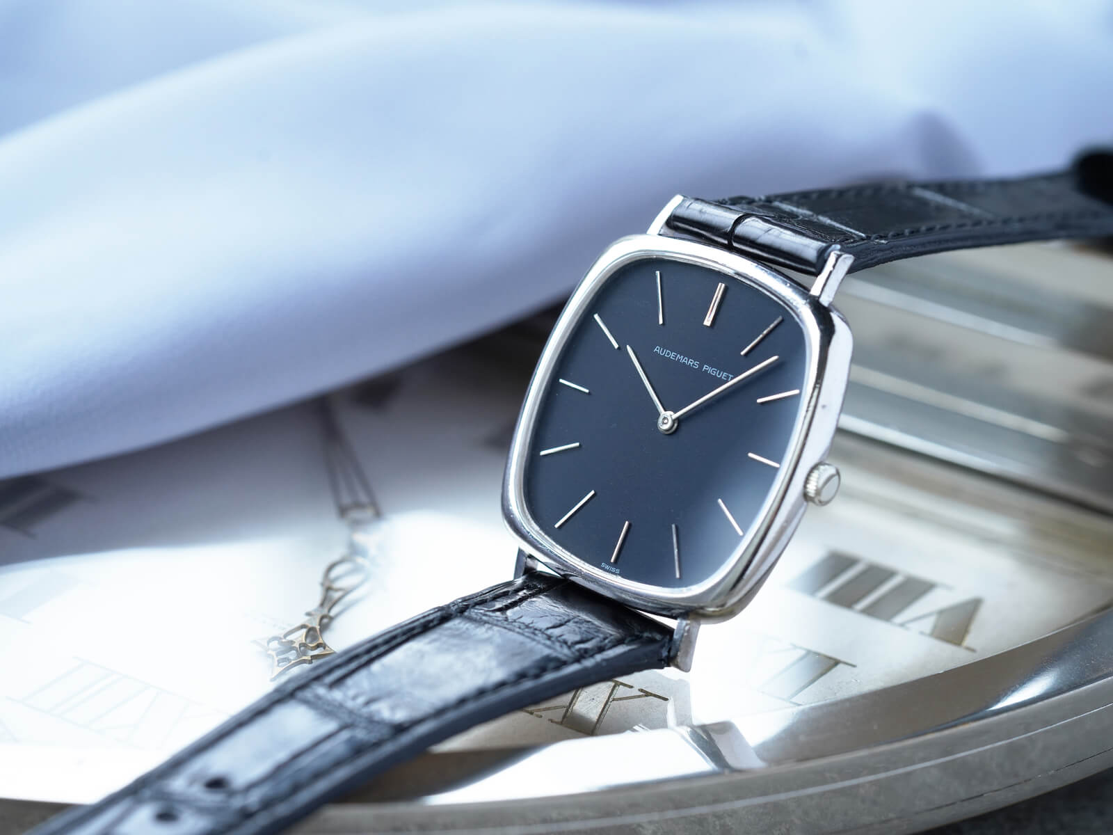 オーデマピゲ/トノーケース/マットブラックダイヤル/Audemars Piguet