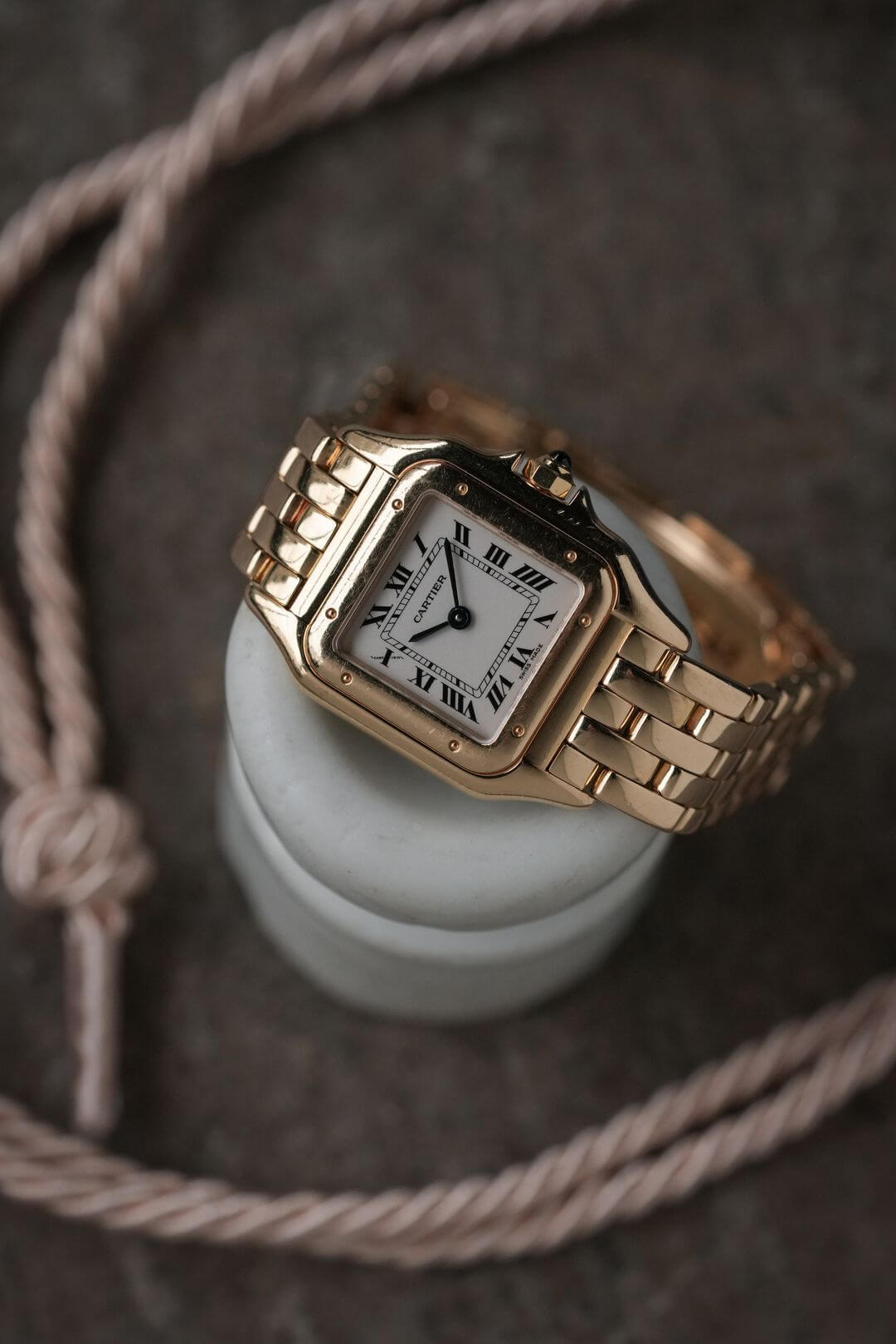 カルティエ/パンテール ドゥ カルティエSM/アイボリーローマンダイヤル