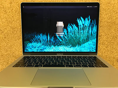 MacBook Air 2018(A1932)の液晶修理 画面割れ | 液晶修理センター