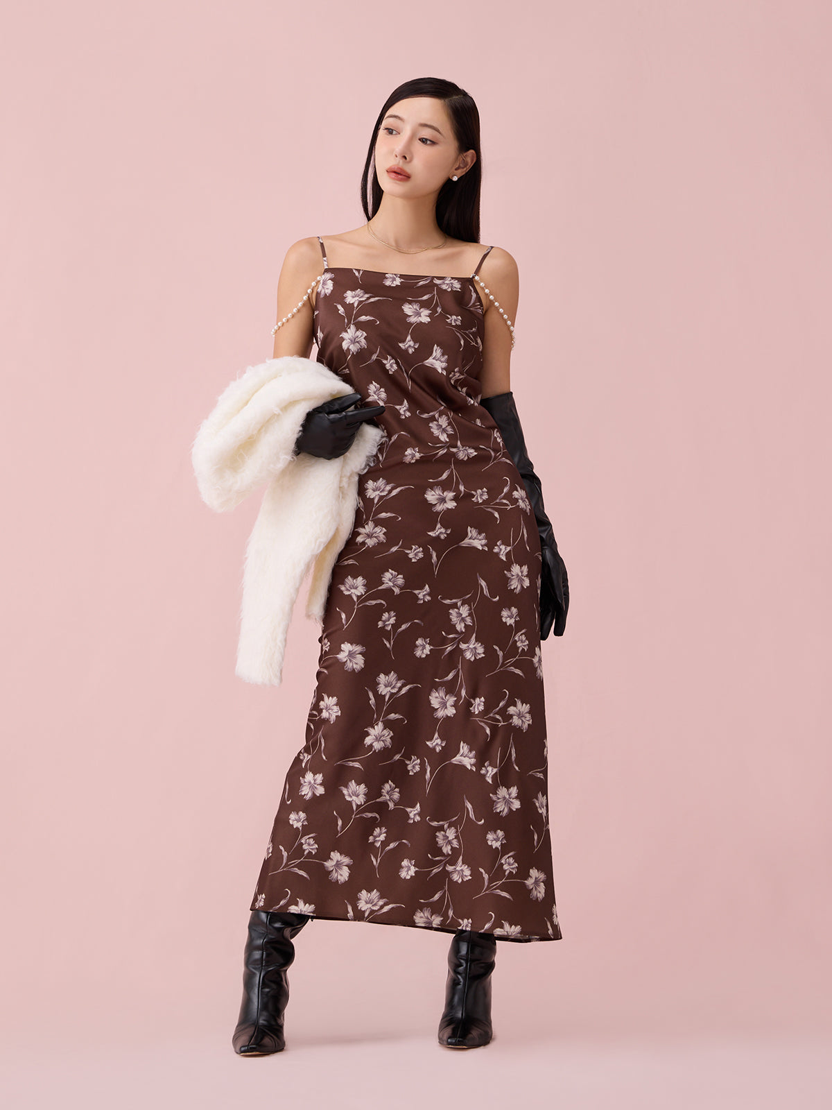 フラワーモチーフパールストラップキャミワンピース