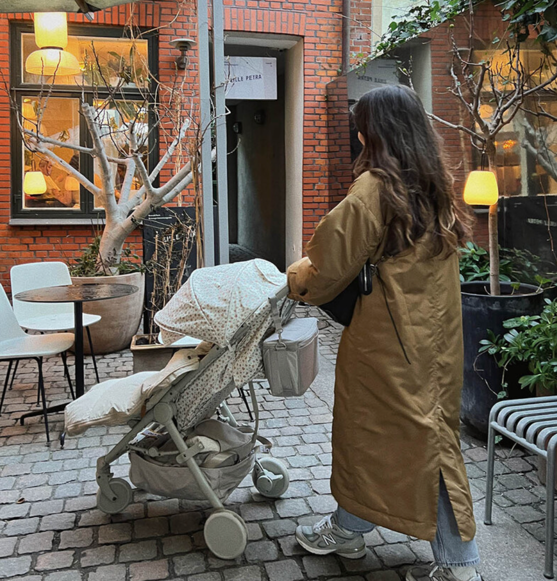 エロディ公式】オーガナイザーMoonshell – Elodie | エロディ