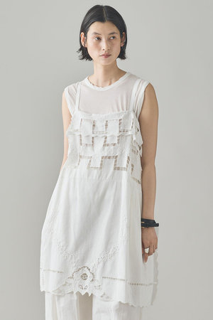 Curensology(カレンソロジー)｜カットワーククロスブラウス/ホワイト