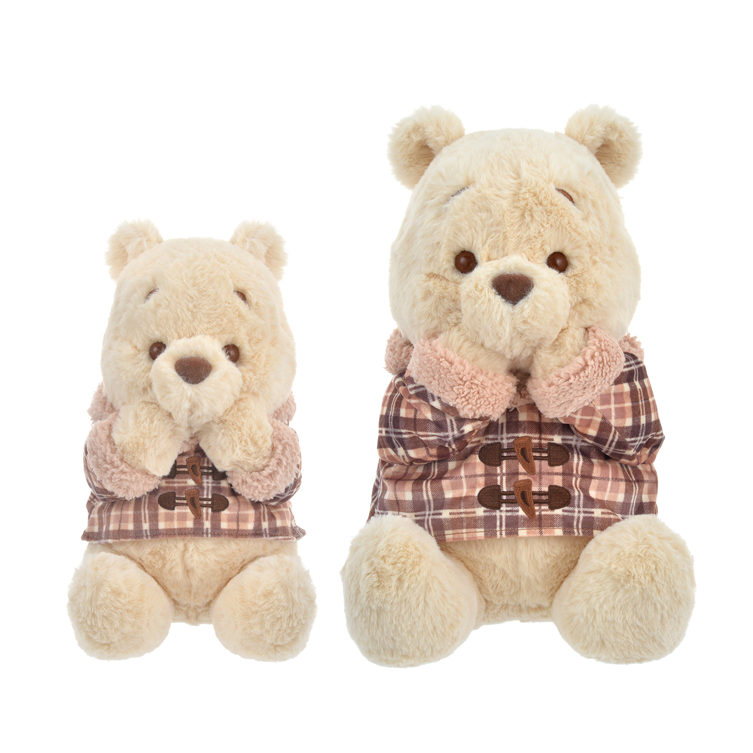 ディズニーストア、冬の装いをしたプーさんと仲間たちのアイテムが続々