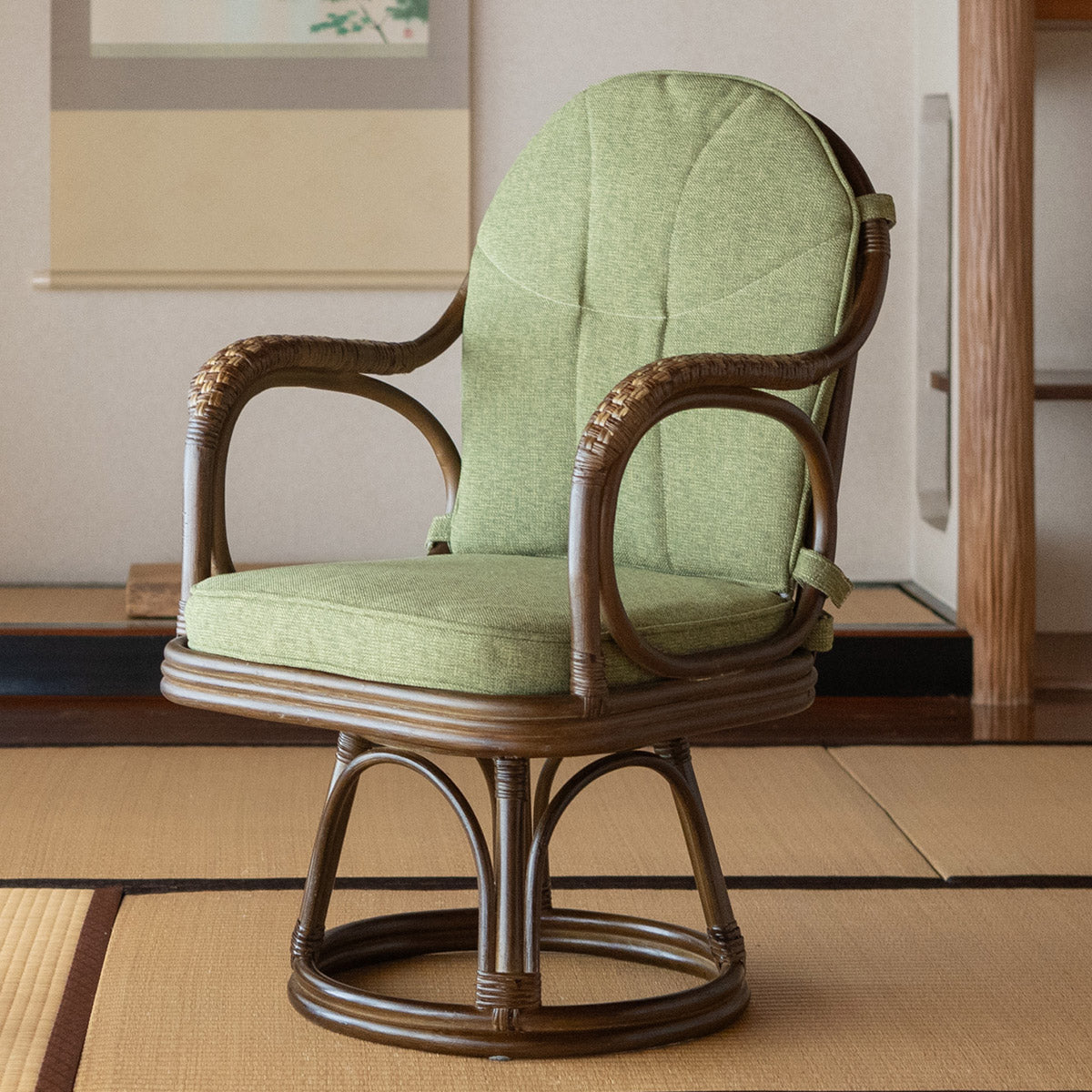 ラタン 回転チェア 座面高40cm 籐 簡単組立 肘掛け付き 360°回転