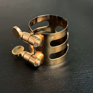 アルトサックスリガチャー | リガチャー | 遠藤管楽器店