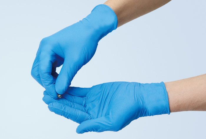 teniifit(テニフィット）ニトリル ピュアブルー No1500 (S) (200枚入