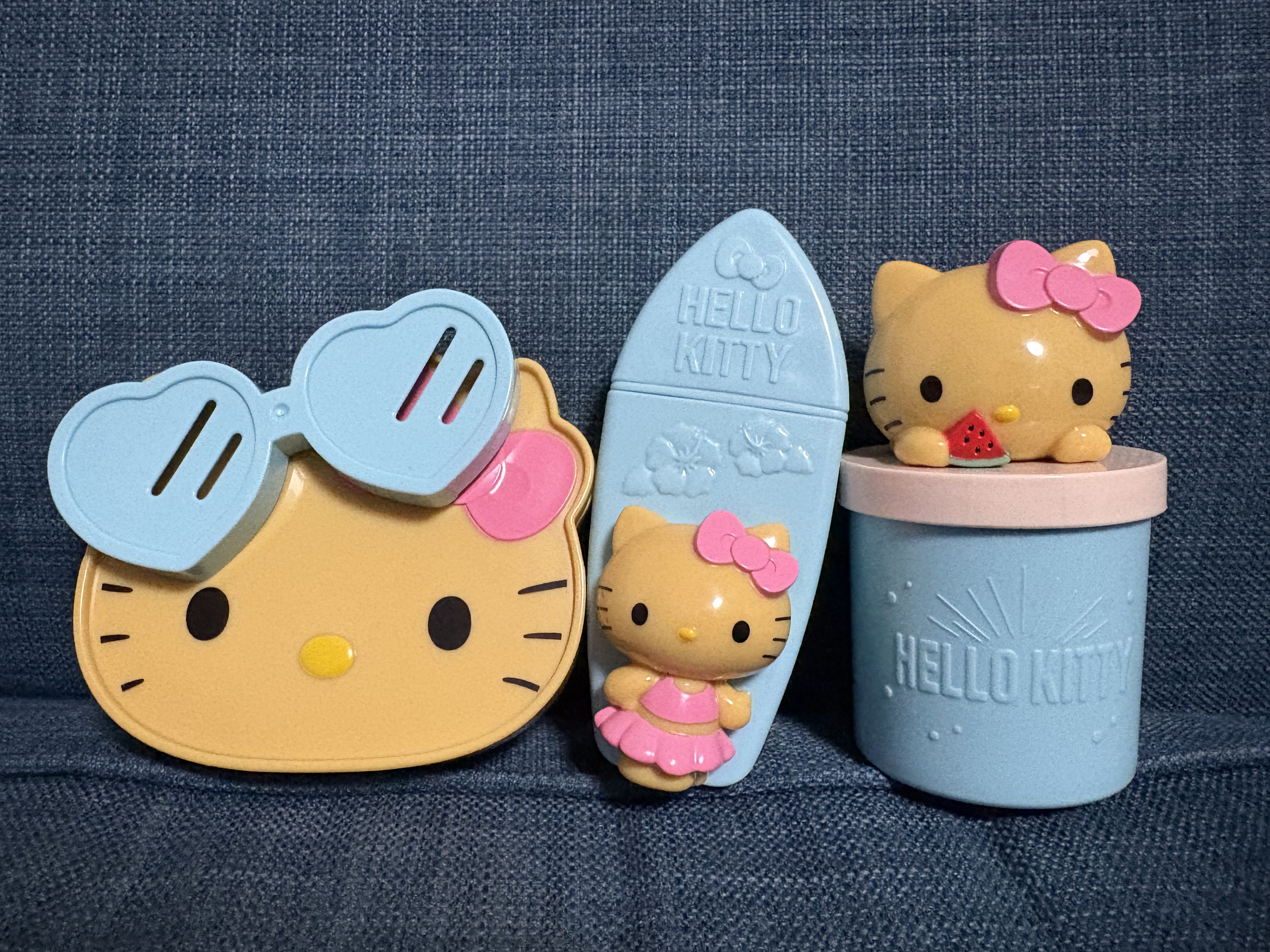 マクドナルド】日焼けキティちゃんのハッピーセットが発売されたよ