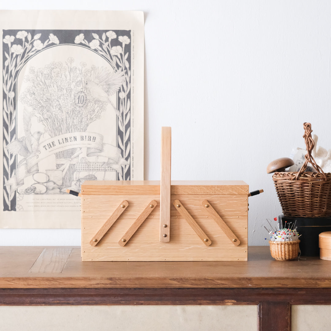 部屋の片隅で暮らしに寄り添う「ソーイングボックス」 – Envelope