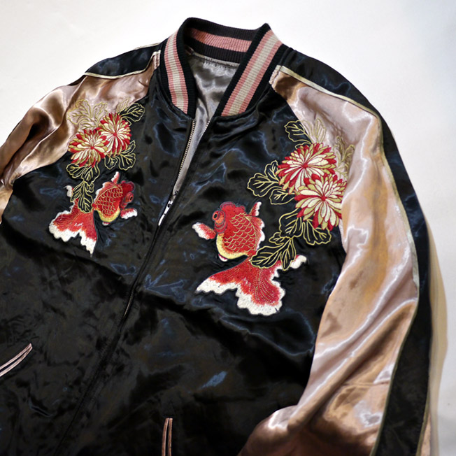 花旅楽団 [ 花車と金魚 ] 刺繍 リバーシブルスカジャン ブラック