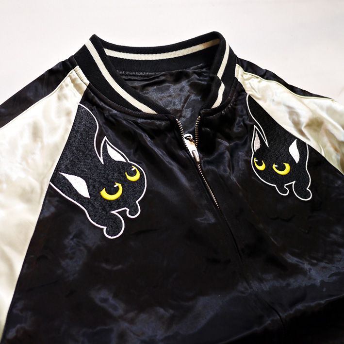 LIN (リン） [ Lamy and Earl ] 猫戯れ 刺繍 リバーシブルスカジャン