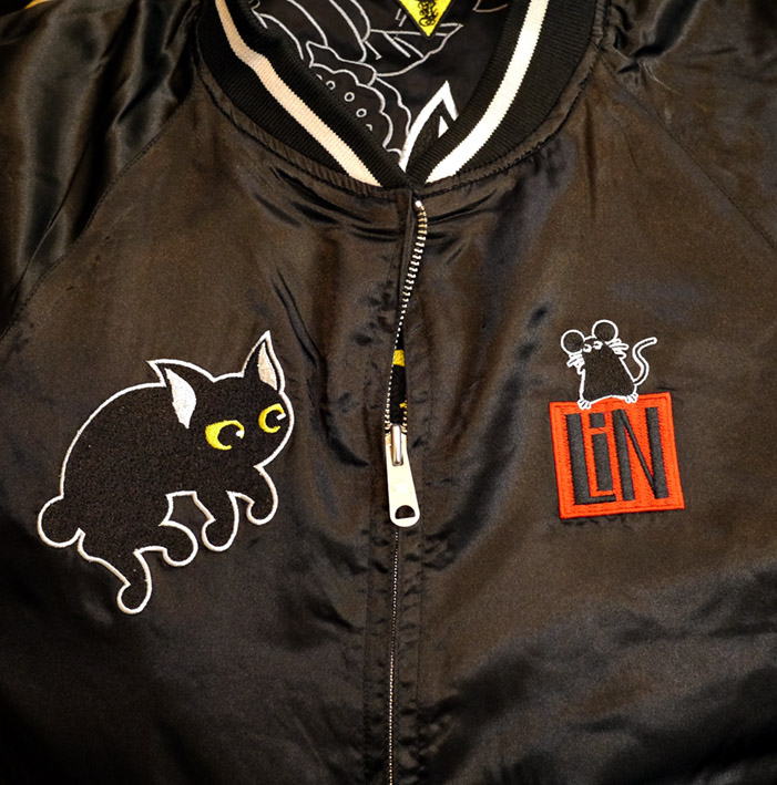 LIN (リン） [ Lamy and Earl ] 猫戯れ 刺繍 リバーシブルスカジャン