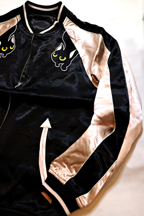 LIN (リン） [ Lamy and Earl ] 猫戯れ 刺繍 リバーシブルスカジャン