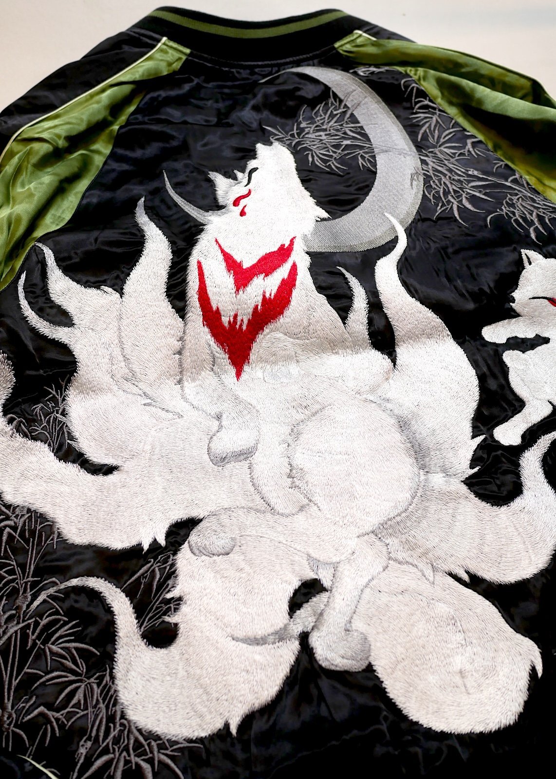 今昔 -KON-JAKU- [ 九尾狐 ] 総刺繍 リバーシブルスカジャン KJ-260078