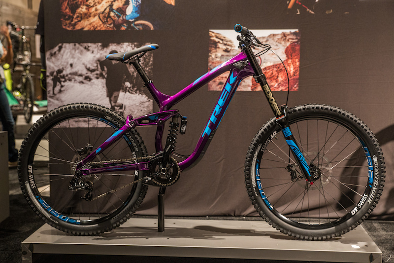First Look: Trek's New Carbon Slash, 27.5 Session DH Bike, and 26